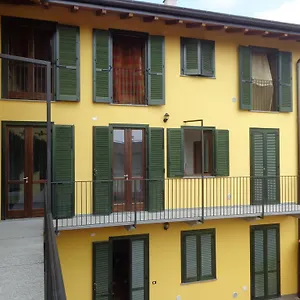 https://la-corte-bb.it-lombardy.com
